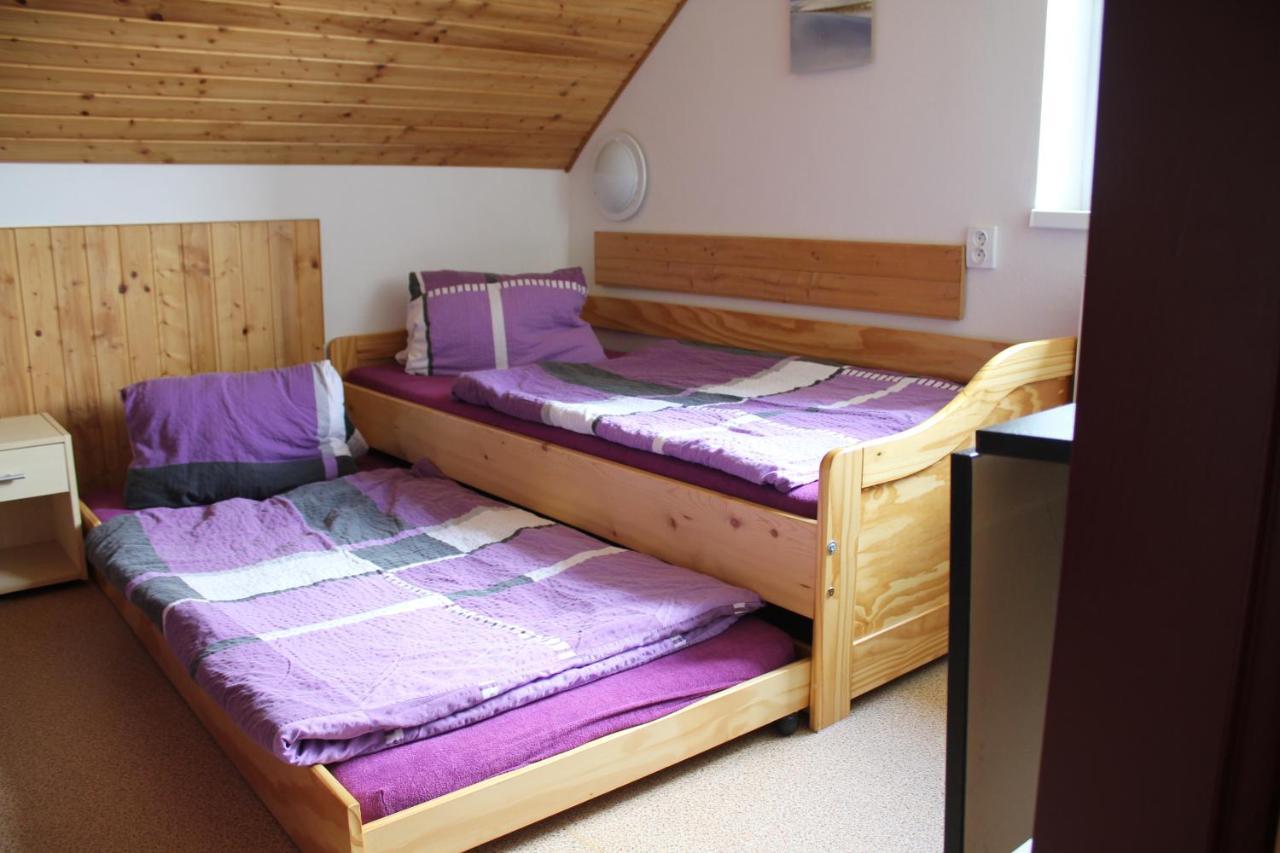 Apartmany Fialka Kasperske Hory Extérieur photo