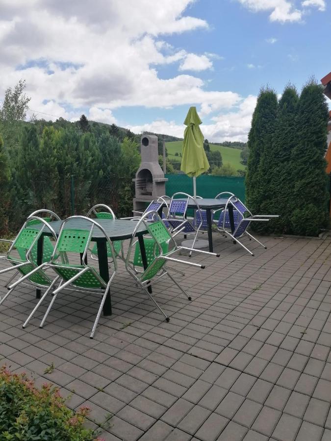 Apartmany Fialka Kasperske Hory Extérieur photo